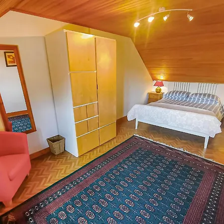 Nyaraló 3 Bedroom Lovely In